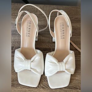 Journee collection white block heels